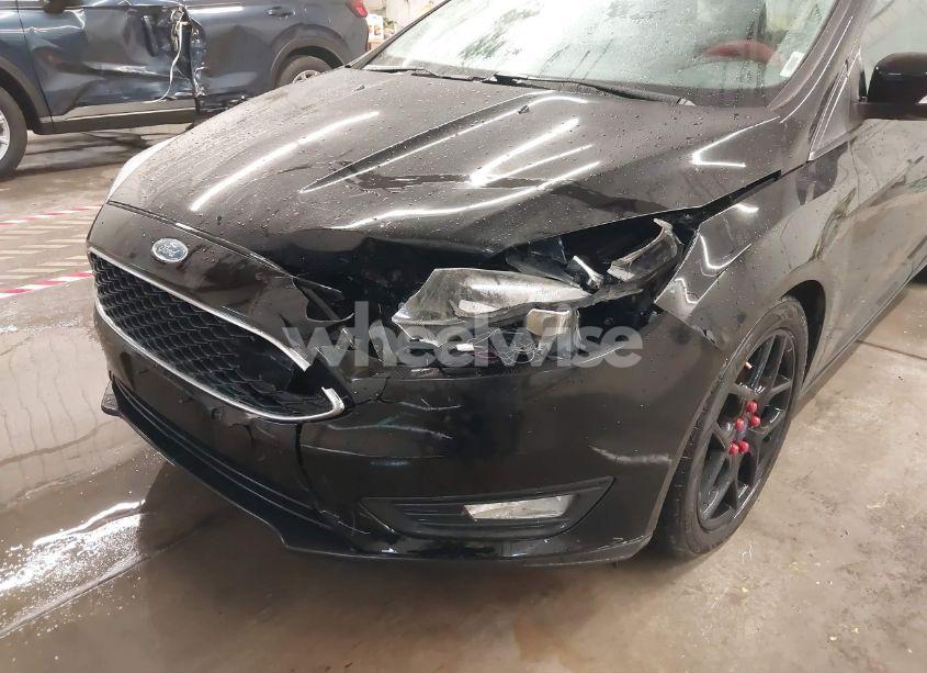 Photo 6 of 2016 Ford Focus SE (VIN 1FADP3K25GL325982)