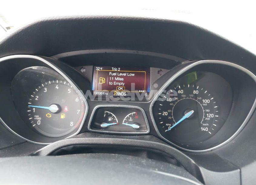 Photo 7 of 2016 Ford Focus SE (VIN 1FADP3K25GL325982)