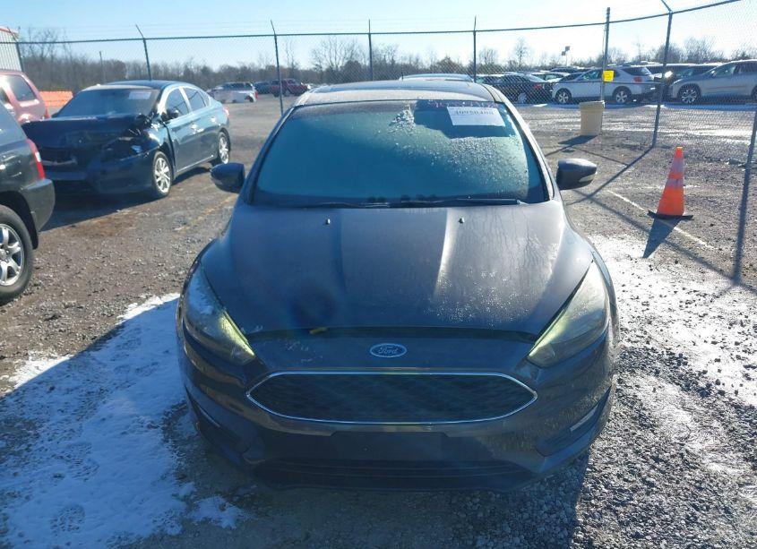 Photo 6 of 2016 Ford Focus SE (VIN 1FADP3K25GL340000)