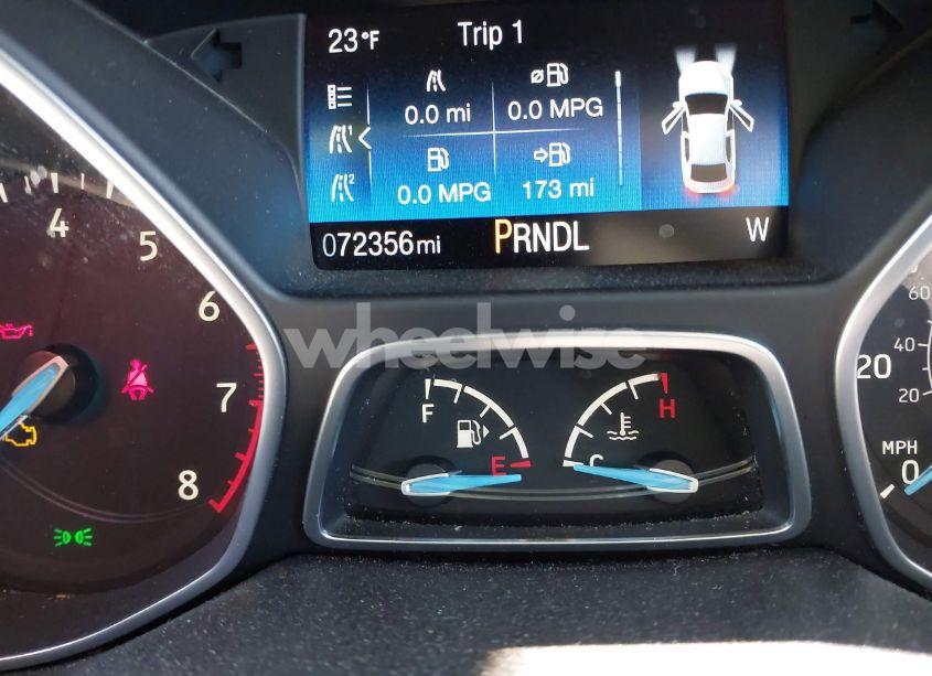Photo 15 of 2016 Ford Focus SE (VIN 1FADP3K25GL406464)