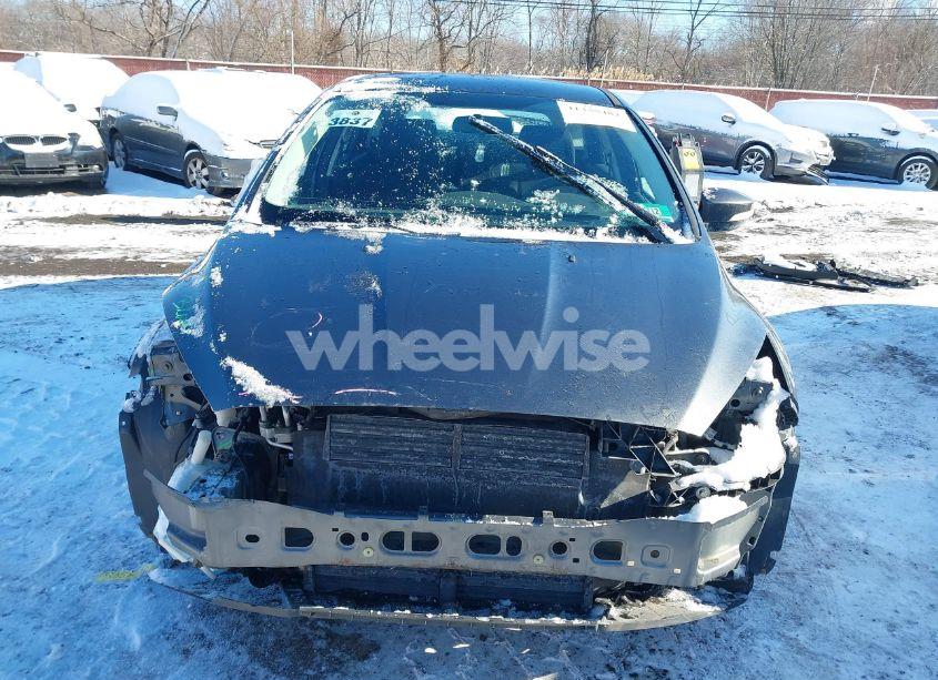 Photo 6 of 2016 Ford Focus SE (VIN 1FADP3K25GL406464)