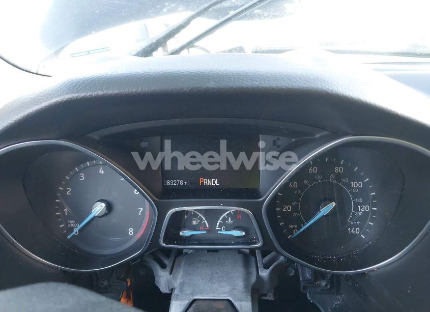 Photo 7 of 2017 Ford Focus SE (VIN 1FADP3K25HL202300)