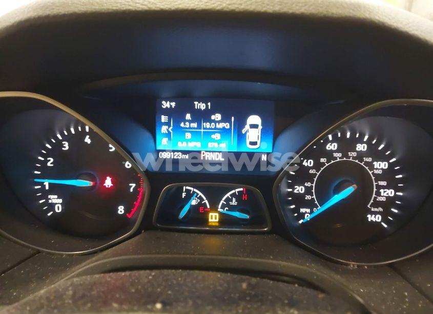 Photo 7 of 2018 Ford Focus SE (VIN 1FADP3K25JL235450)