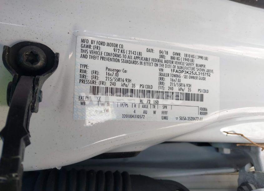 Photo 9 of 2018 Ford Focus SE (VIN 1FADP3K25JL315752)