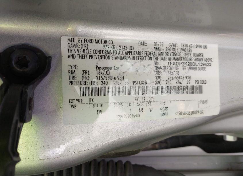 Photo 9 of 2013 Ford Focus SE (VIN 1FADP3K26DL139623)