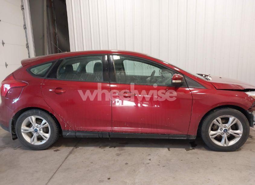 Photo 13 of 2013 Ford Focus SE (VIN 1FADP3K26DL145065)