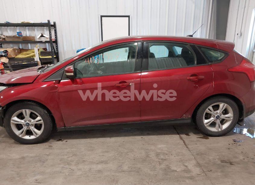 Photo 14 of 2013 Ford Focus SE (VIN 1FADP3K26DL145065)