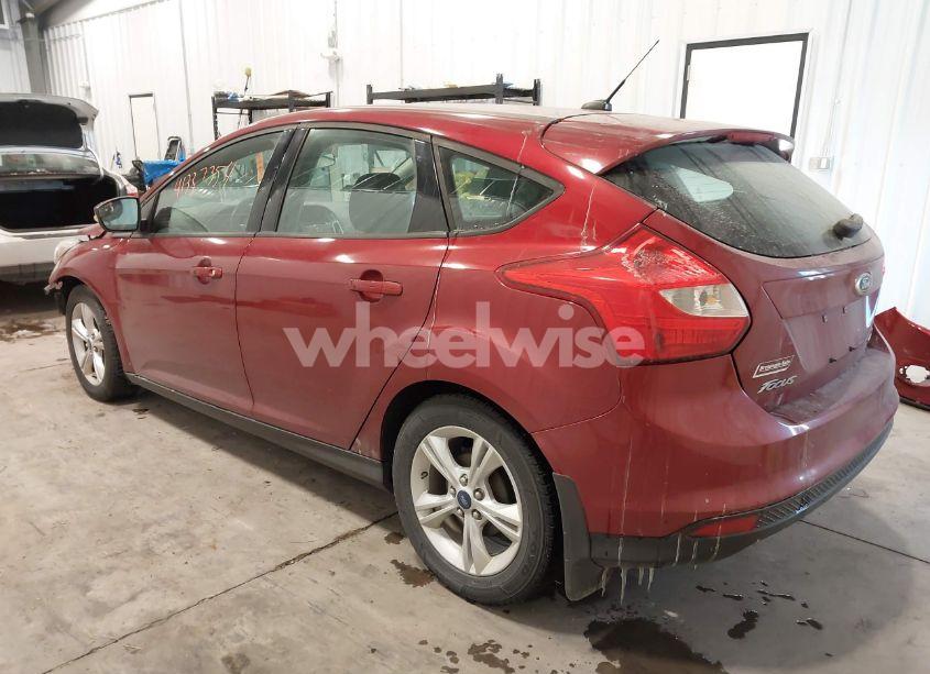 Photo 3 of 2013 Ford Focus SE (VIN 1FADP3K26DL145065)