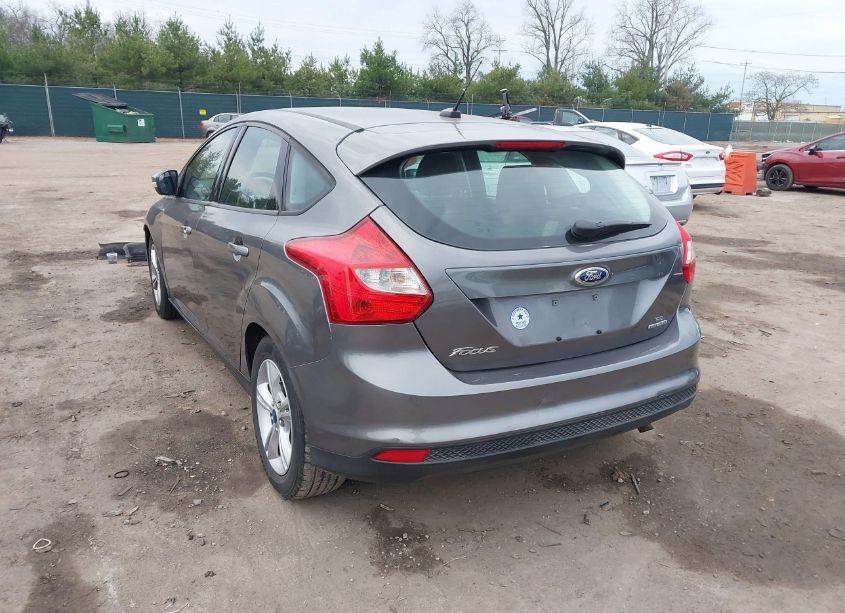 Photo 3 of 2013 Ford Focus SE (VIN 1FADP3K26DL149911)