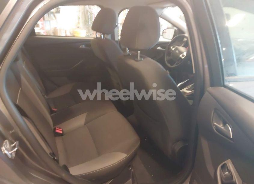 Photo 8 of 2013 Ford Focus SE (VIN 1FADP3K26DL169155)