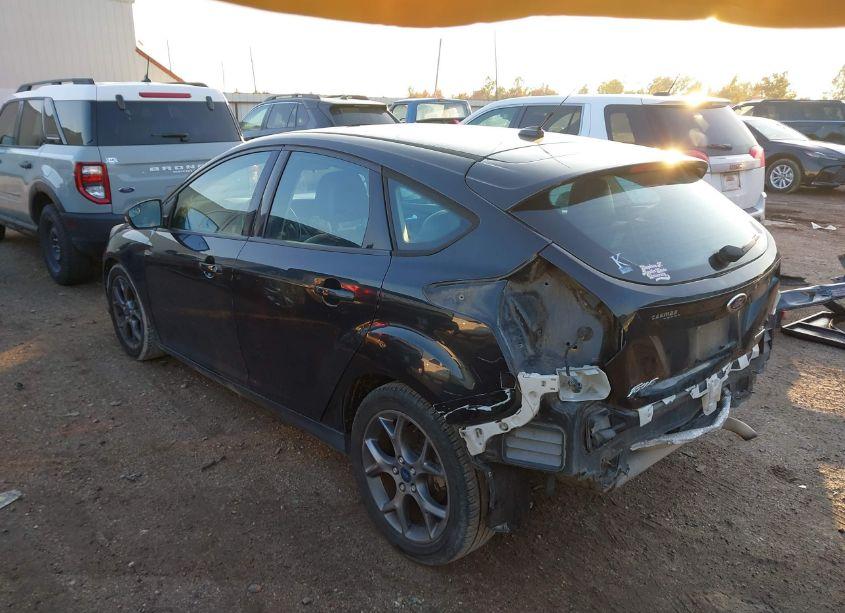 Photo 3 of 2013 Ford Focus SE (VIN 1FADP3K26DL214465)