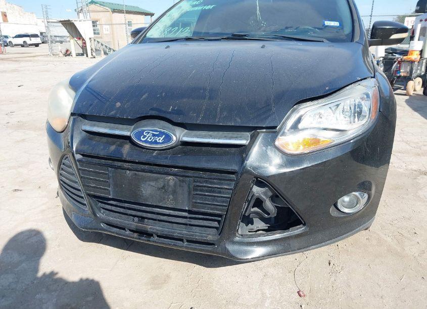 Photo 12 of 2013 Ford Focus SE (VIN 1FADP3K26DL248213)