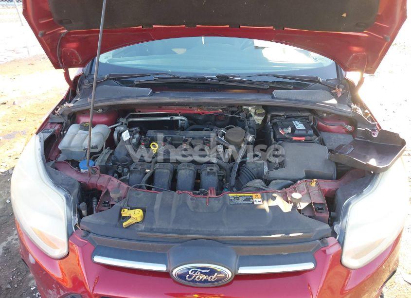 Photo 10 of 2014 Ford Focus SE (VIN 1FADP3K26EL173465)