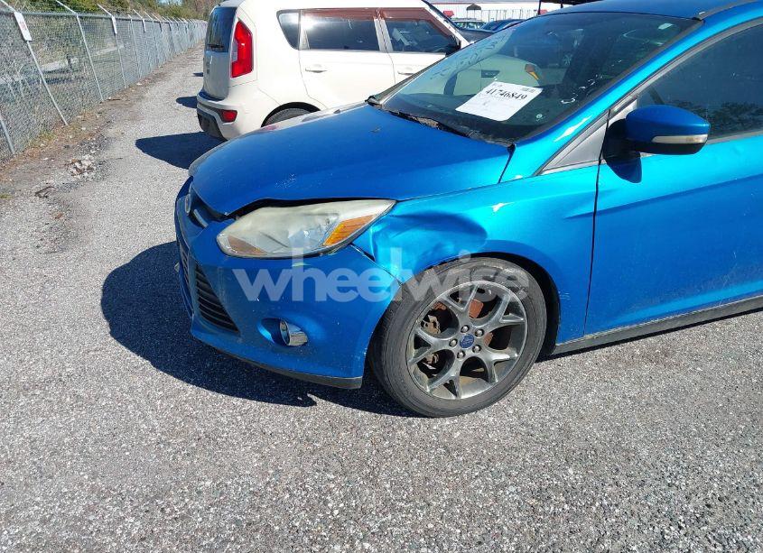 Photo 6 of 2014 Ford Focus SE (VIN 1FADP3K26EL191223)
