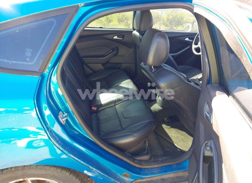 Photo 8 of 2014 Ford Focus SE (VIN 1FADP3K26EL191223)