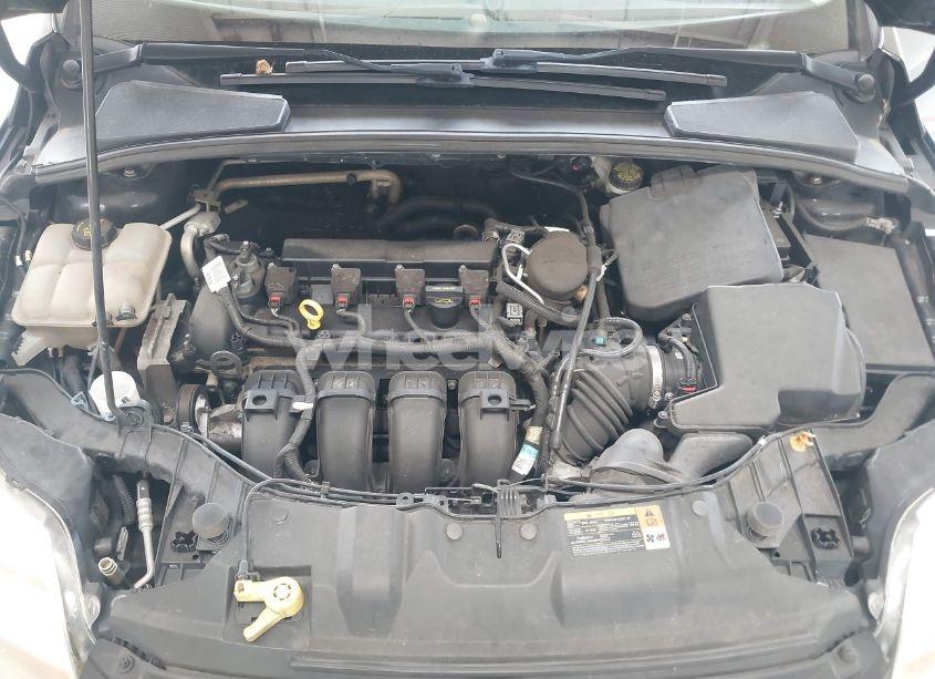 Photo 10 of 2014 Ford Focus SE (VIN 1FADP3K26EL200261)