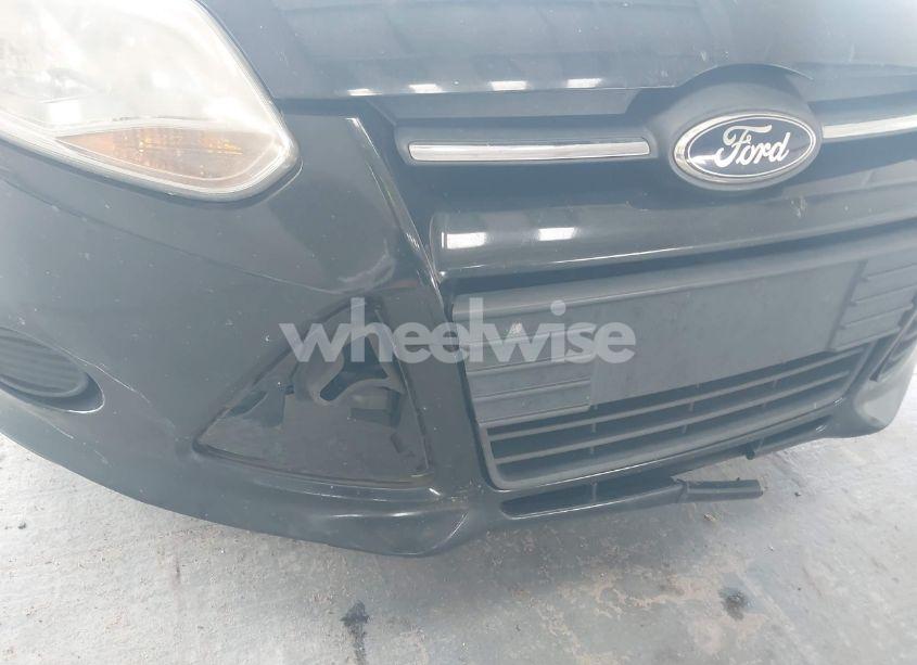 Photo 6 of 2014 Ford Focus SE (VIN 1FADP3K26EL200261)