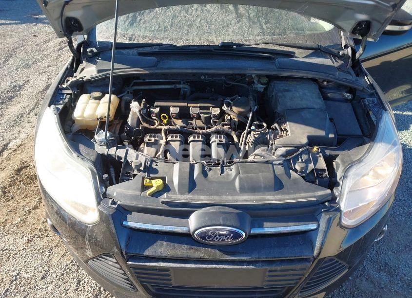 Photo 10 of 2014 Ford Focus SE (VIN 1FADP3K26EL231221)