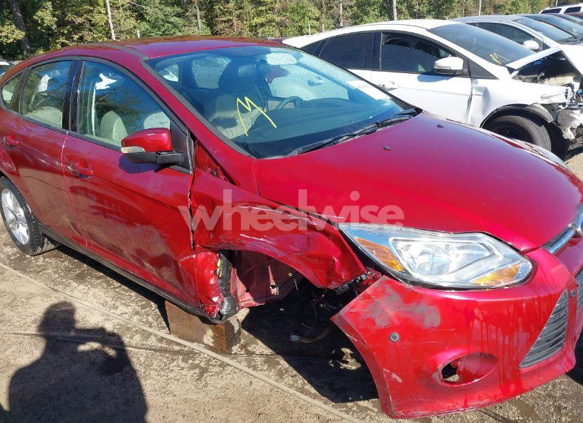Photo 6 of 2014 Ford Focus SE (VIN 1FADP3K26EL284971)
