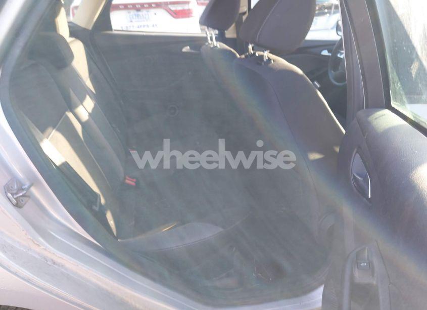 Photo 8 of 2014 Ford Focus SE (VIN 1FADP3K26EL343971)