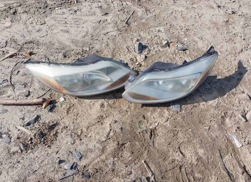 Photo 12 of 2014 Ford Focus SE (VIN 1FADP3K26EL387033)