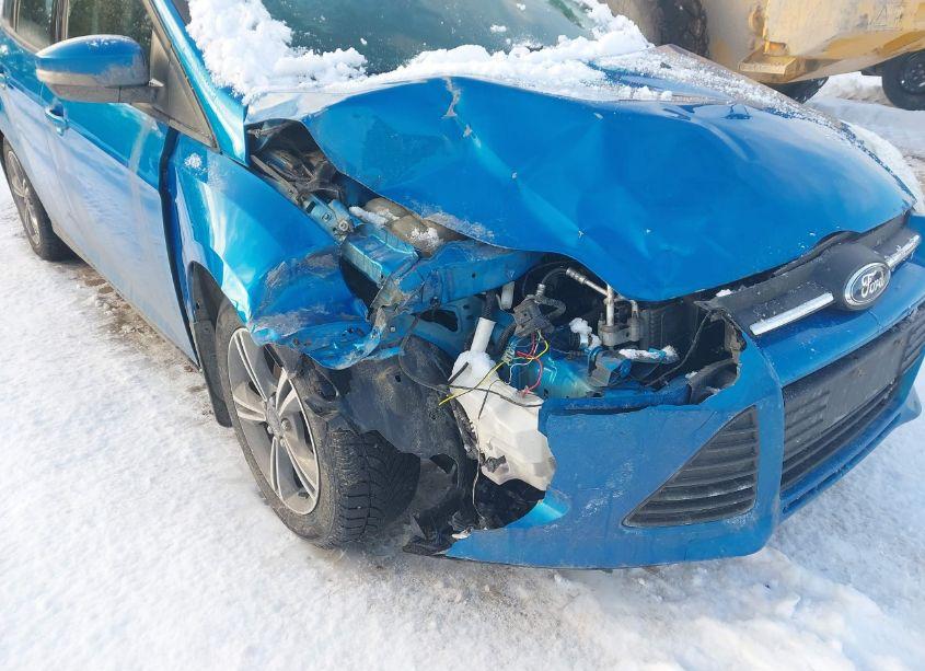 Photo 6 of 2014 Ford Focus SE (VIN 1FADP3K26EL391079)