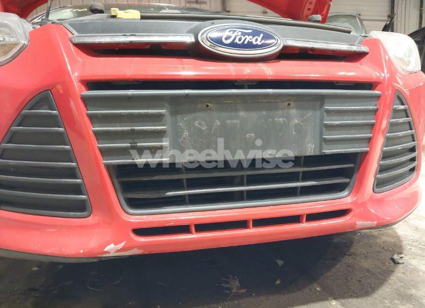 Photo 6 of 2014 Ford Focus SE (VIN 1FADP3K26EL392992)