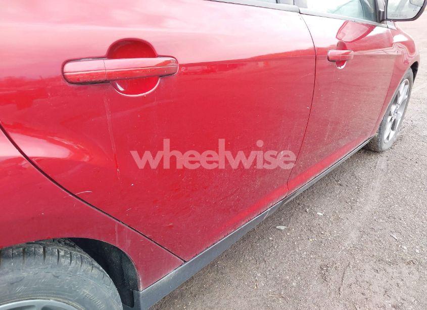 Photo 15 of 2014 Ford Focus SE (VIN 1FADP3K26EL412058)