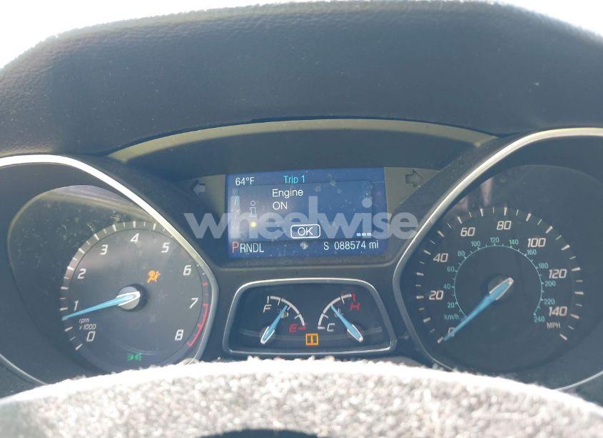 Photo 7 of 2014 Ford Focus SE (VIN 1FADP3K26EL435596)