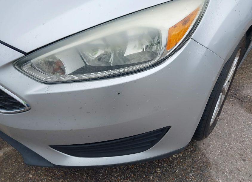 Photo 14 of 2015 Ford Focus SE (VIN 1FADP3K26FL249347)