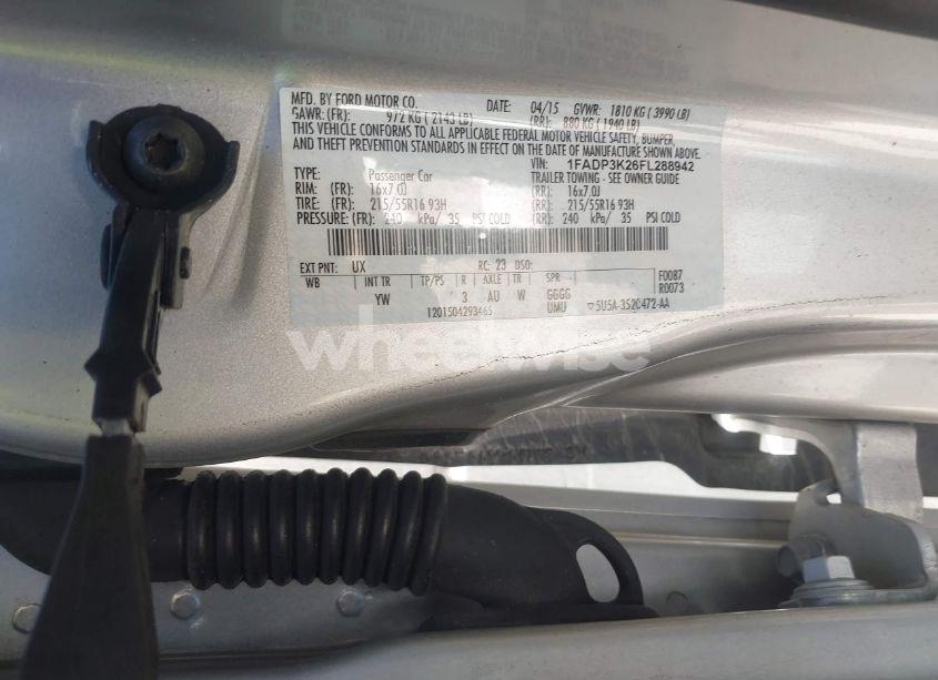 Photo 9 of 2015 Ford Focus SE (VIN 1FADP3K26FL288942)