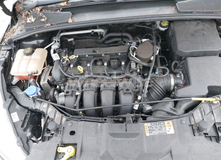 Photo 10 of 2016 Ford Focus SE (VIN 1FADP3K26GL206788)