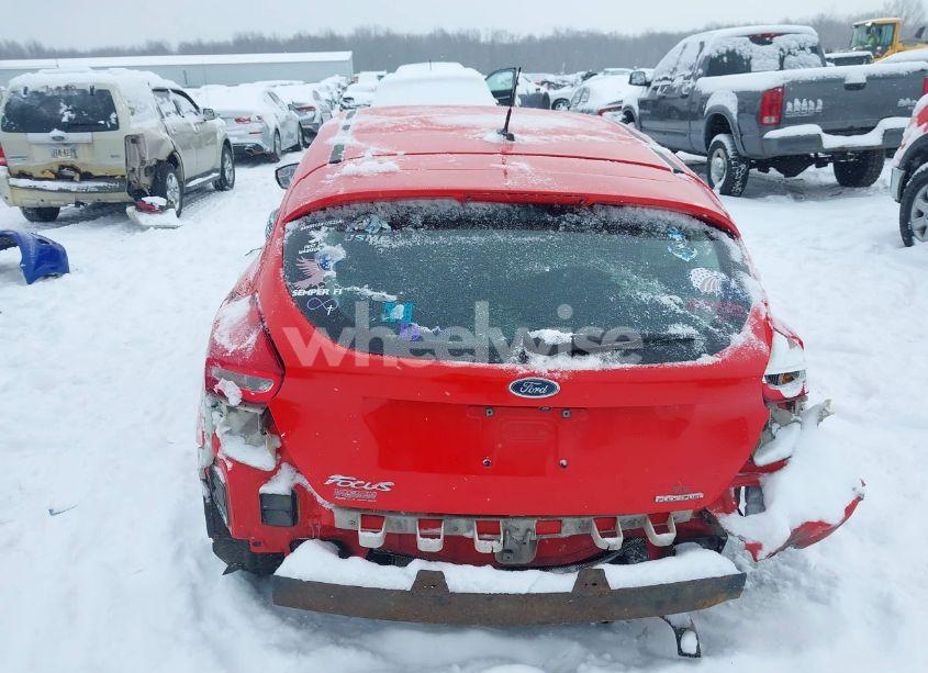 Photo 17 of 2016 Ford Focus SE (VIN 1FADP3K26GL276694)