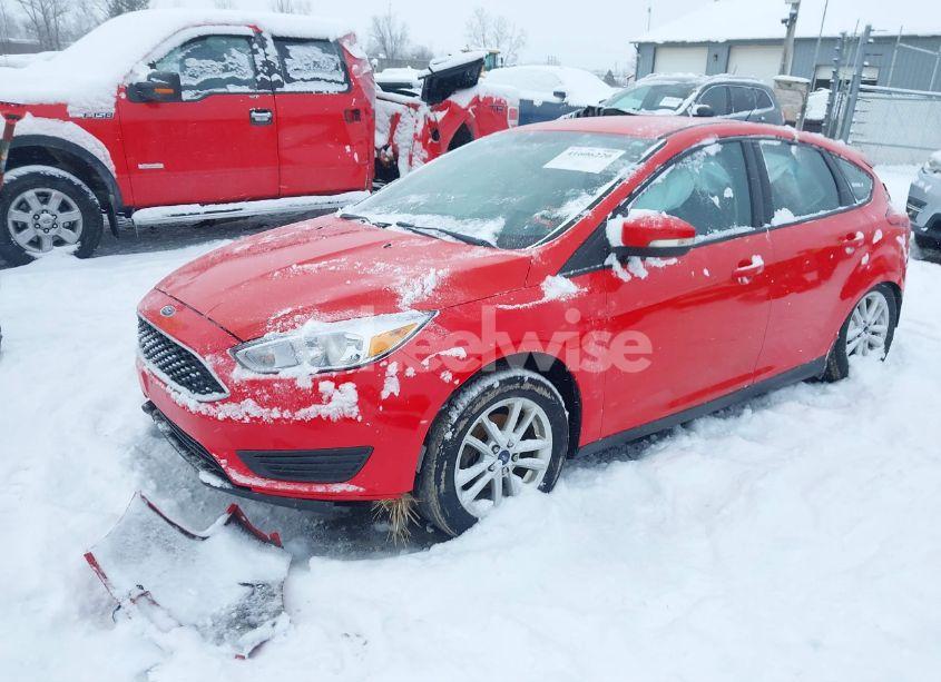 Photo 2 of 2016 Ford Focus SE (VIN 1FADP3K26GL276694)