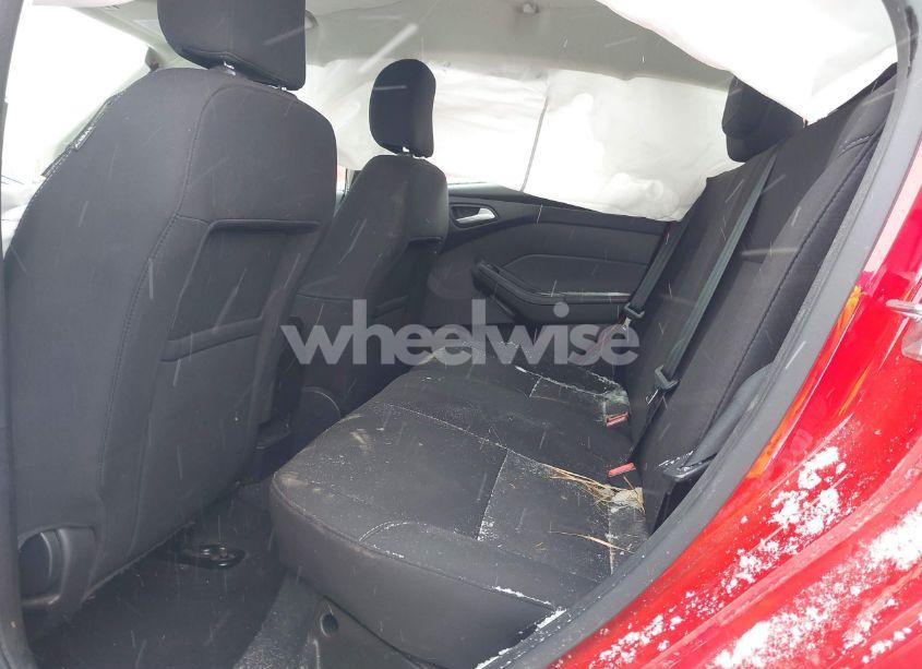 Photo 8 of 2016 Ford Focus SE (VIN 1FADP3K26GL276694)