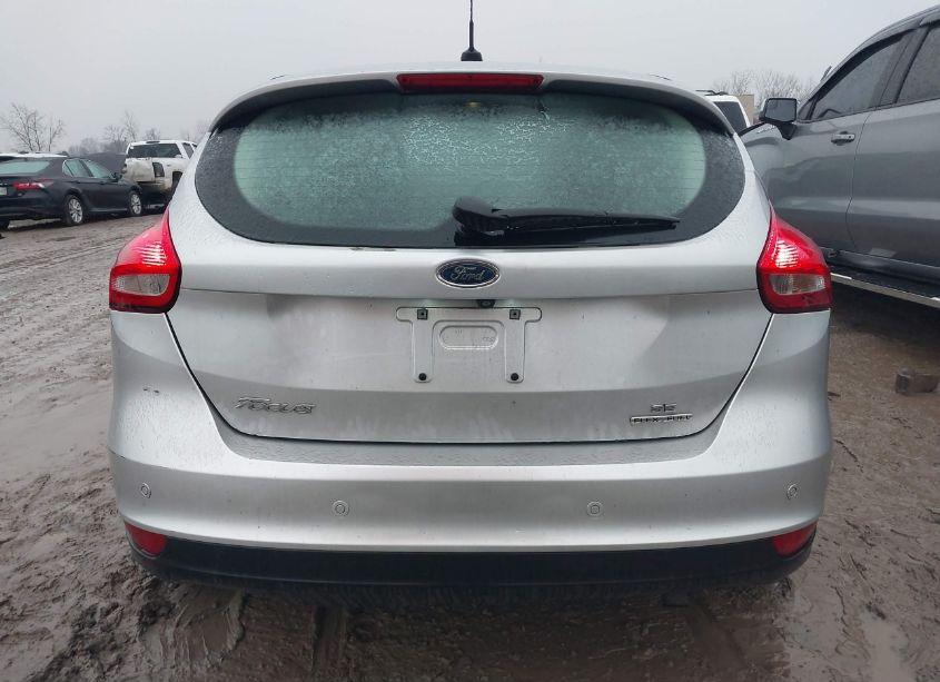 Photo 17 of 2016 Ford Focus SE (VIN 1FADP3K26GL326509)