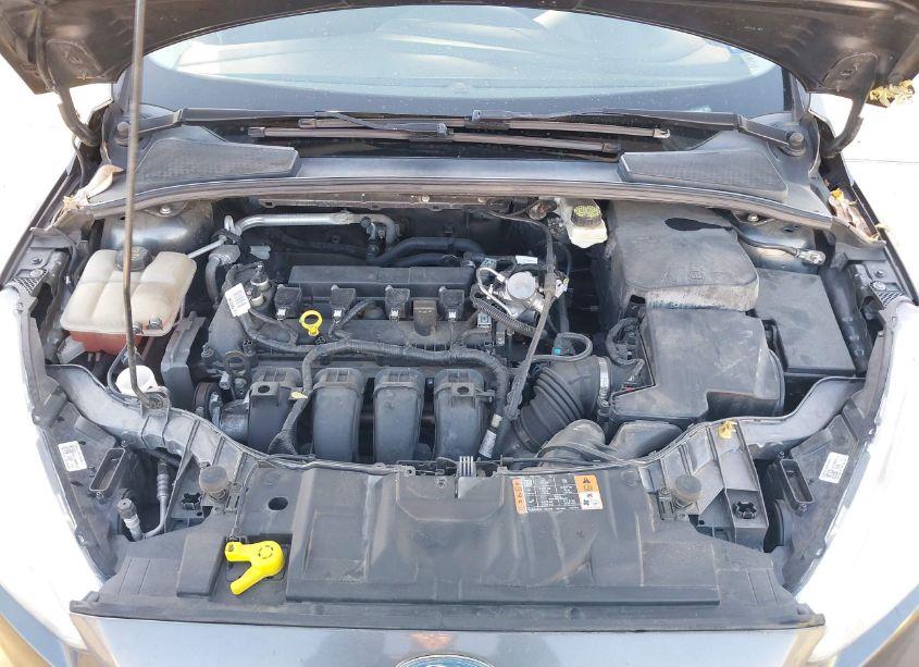 Photo 10 of 2017 Ford Focus SE (VIN 1FADP3K26HL290130)