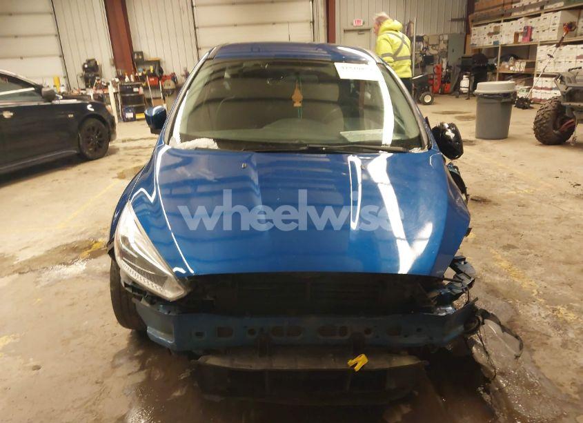 Photo 11 of 2018 Ford Focus SE (VIN 1FADP3K26JL208094)