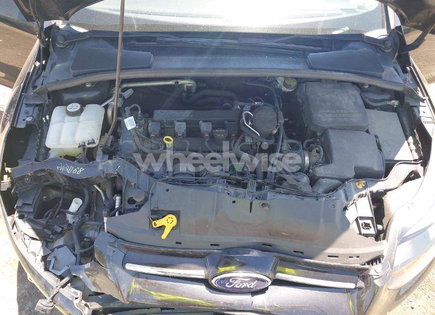 Photo 10 of 2013 Ford Focus SE (VIN 1FADP3K27DL104153)