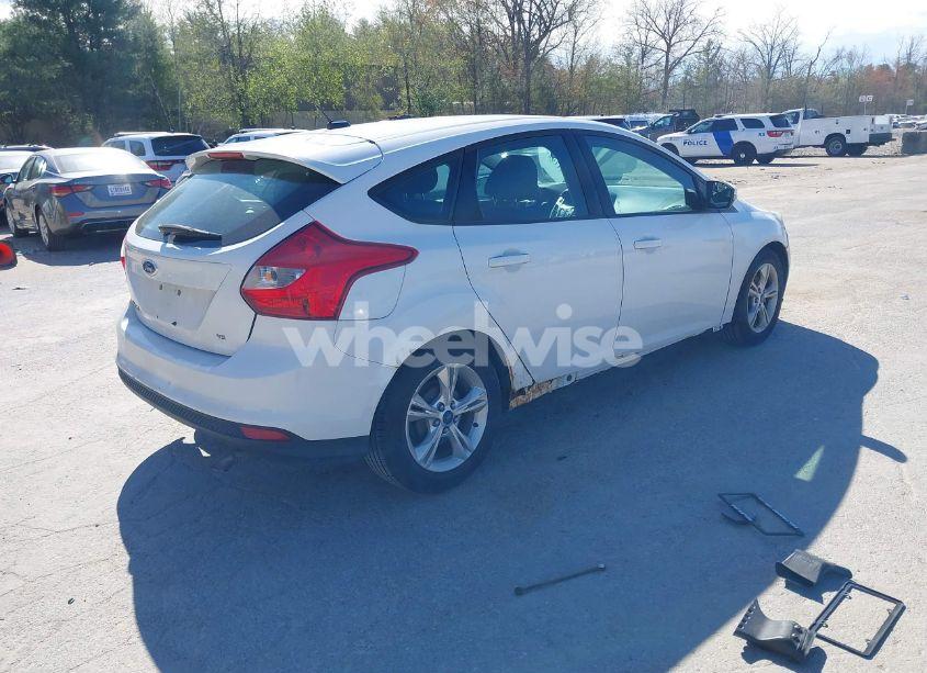 Photo 4 of 2013 Ford Focus SE (VIN 1FADP3K27DL128775)