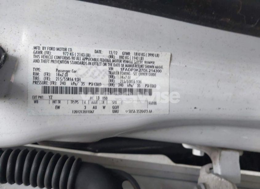 Photo 9 of 2013 Ford Focus SE (VIN 1FADP3K27DL214300)