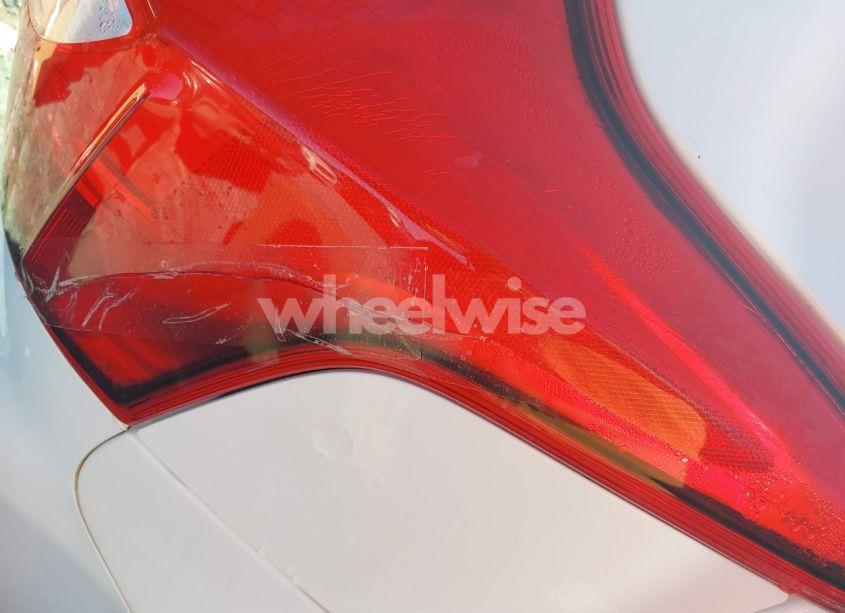 Photo 12 of 2013 Ford Focus SE (VIN 1FADP3K27DL235437)