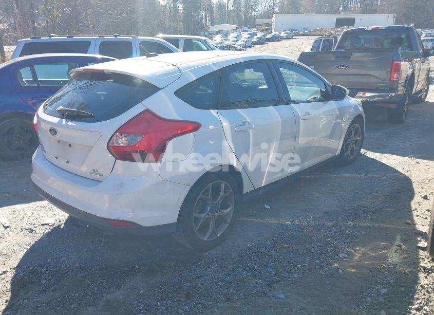 Photo 4 of 2013 Ford Focus SE (VIN 1FADP3K27DL235437)