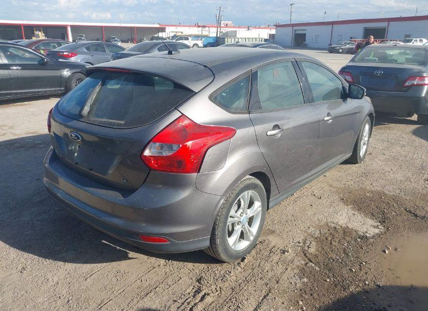 Photo 4 of 2013 Ford Focus SE (VIN 1FADP3K27DL237804)