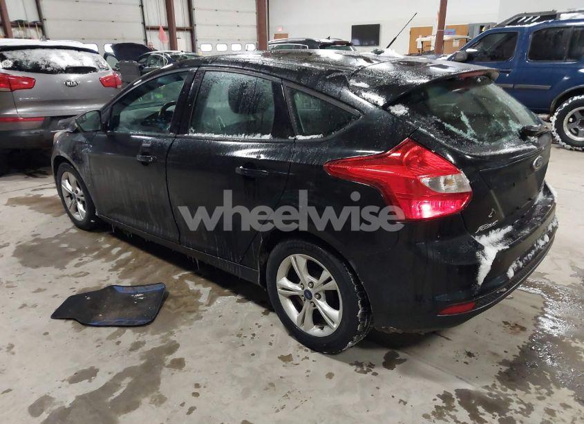 Photo 3 of 2013 Ford Focus SE (VIN 1FADP3K27DL333481)