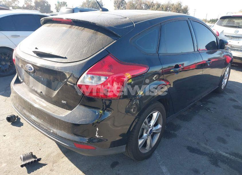 Photo 4 of 2013 Ford Focus SE (VIN 1FADP3K27DL353004)