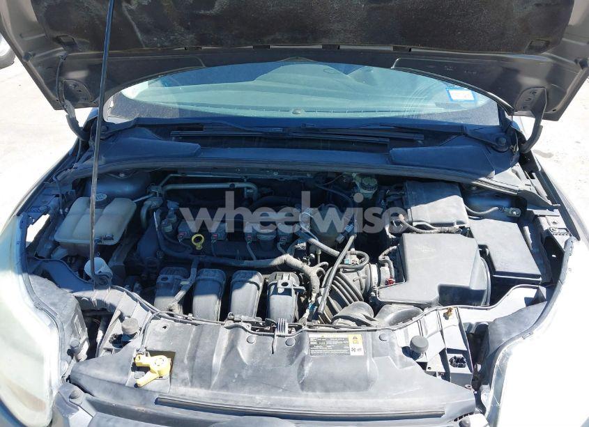 Photo 10 of 2013 Ford Focus SE (VIN 1FADP3K27DL354556)