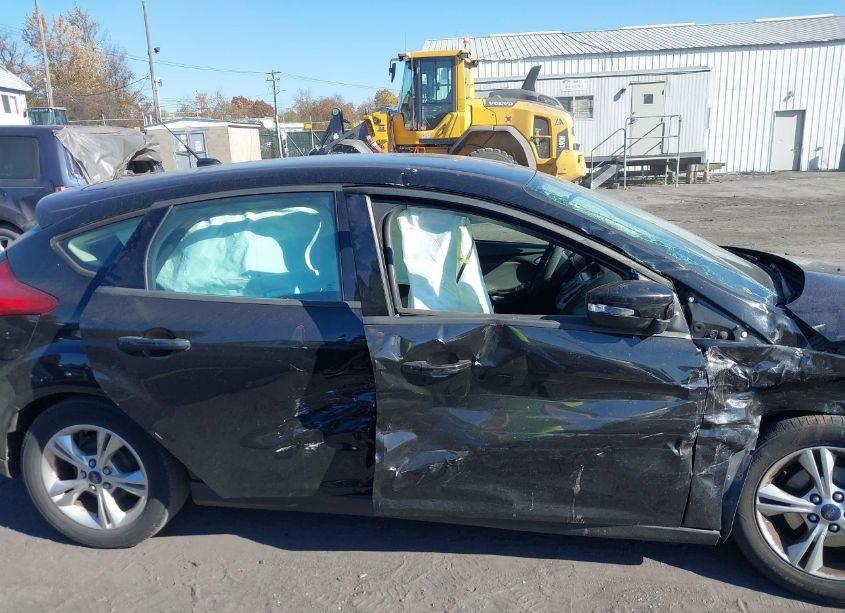 Photo 13 of 2013 Ford Focus SE (VIN 1FADP3K27DL362852)