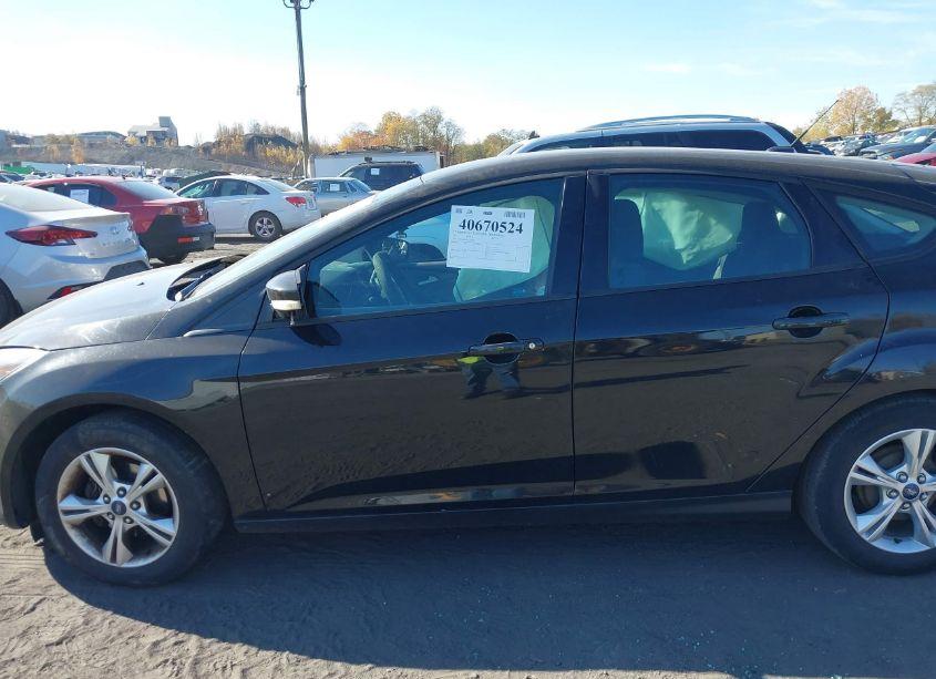 Photo 14 of 2013 Ford Focus SE (VIN 1FADP3K27DL362852)