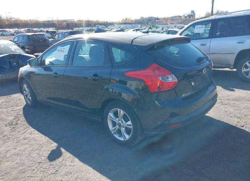 Photo 3 of 2013 Ford Focus SE (VIN 1FADP3K27DL362852)